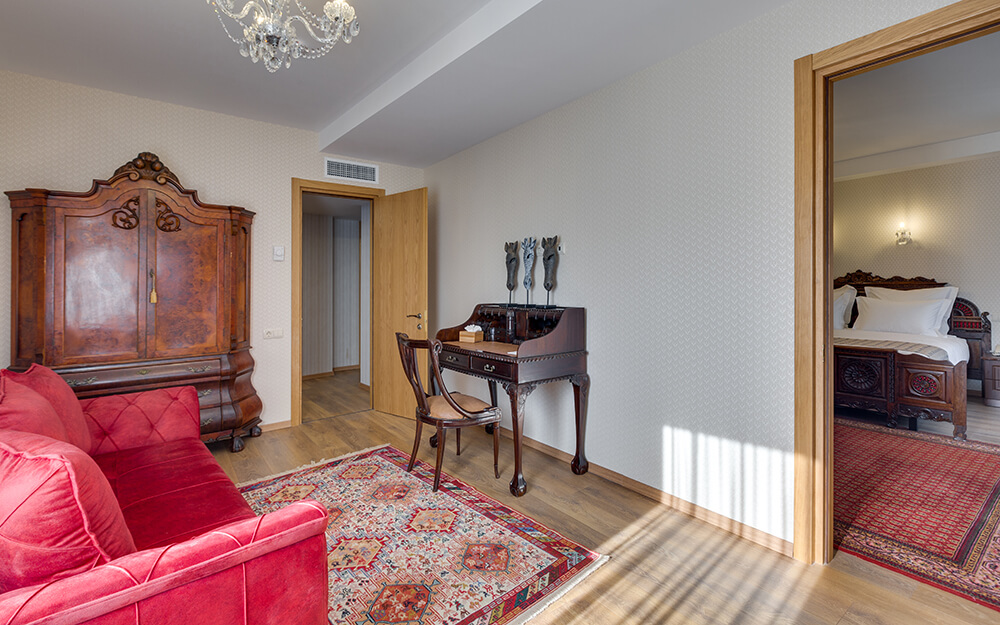 mukrantubani_2_int_00035