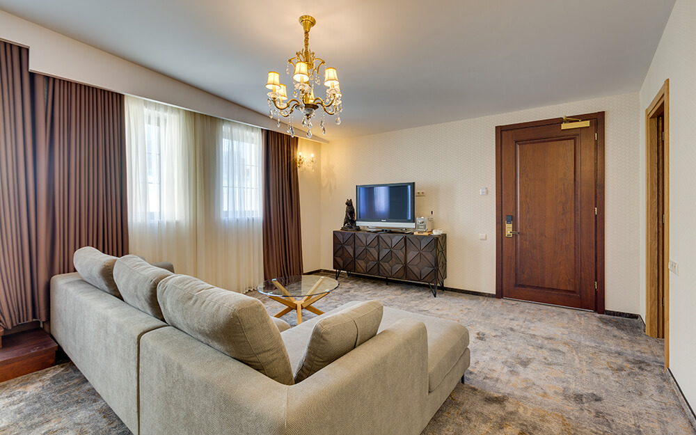 mukrantubani_2_int_00036