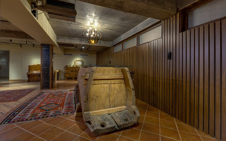 mukrantubani_2_int_00108