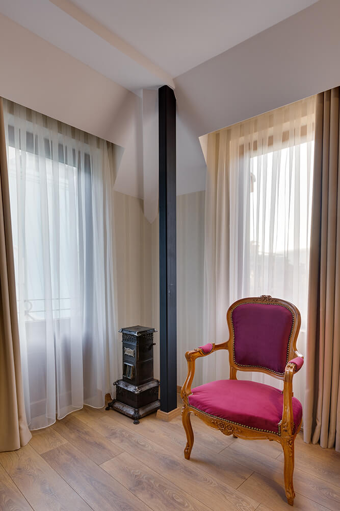 mukrantubani_2_int_00003