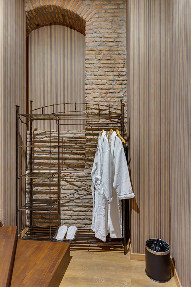 mukrantubani_2_int_00065