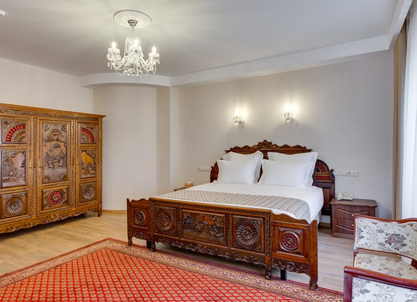 mukrantubani_2_int_00029