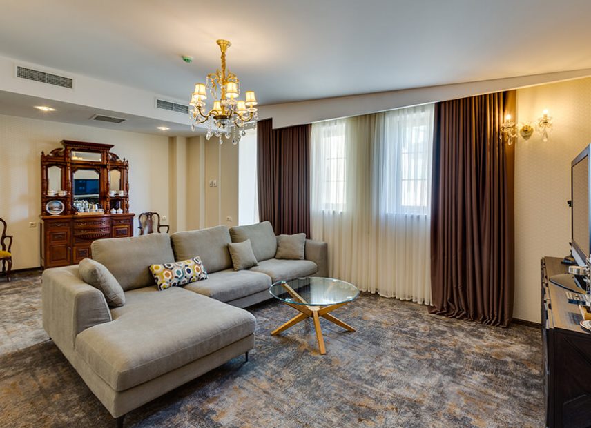 mukrantubani_2_int_00038